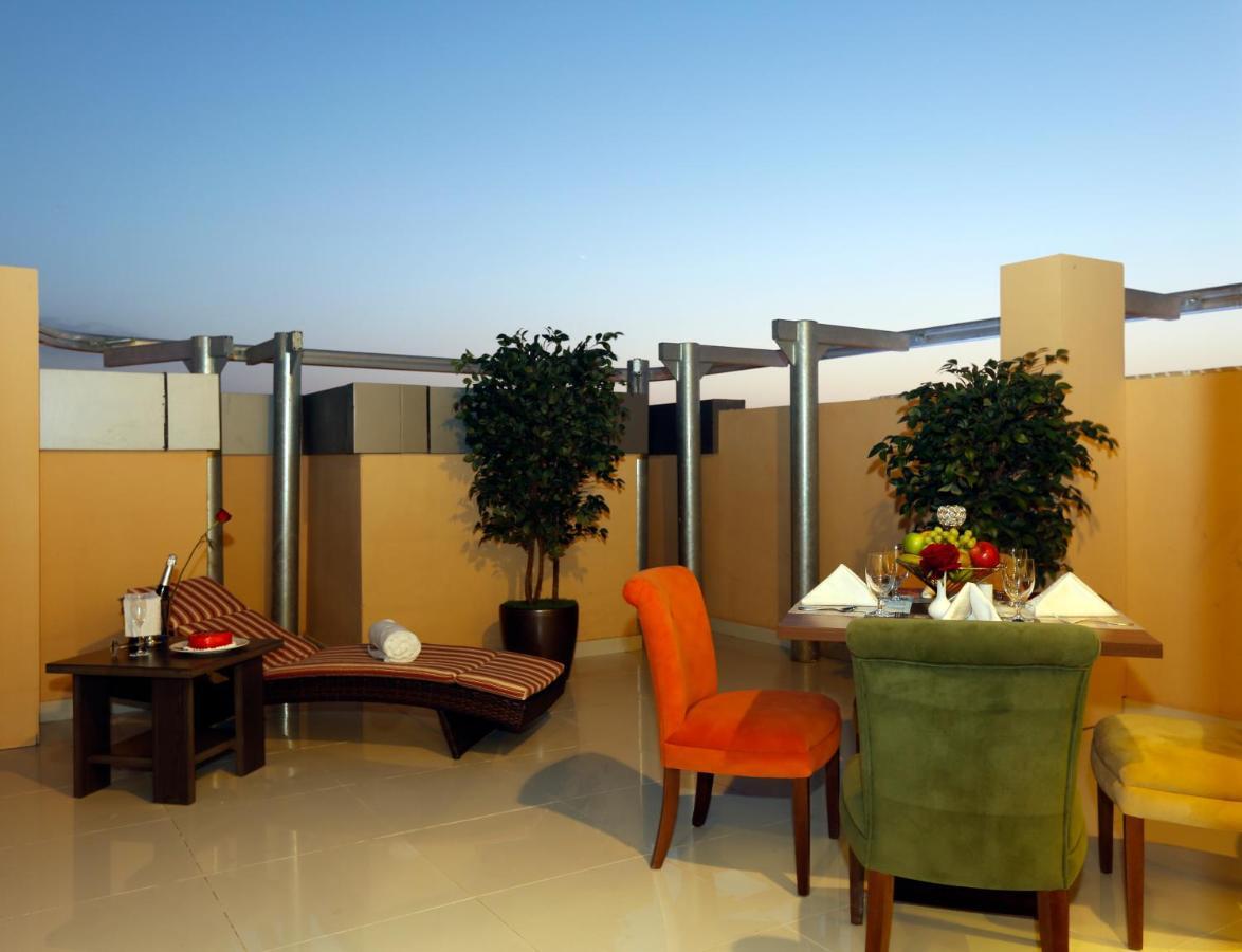 Swiss Flora Inn Hotel Ar Riyad Esterno foto